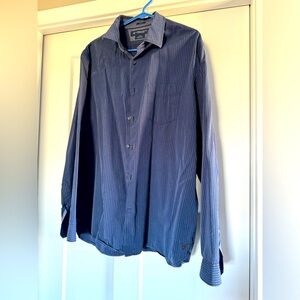Men’s XL American Eagle button up